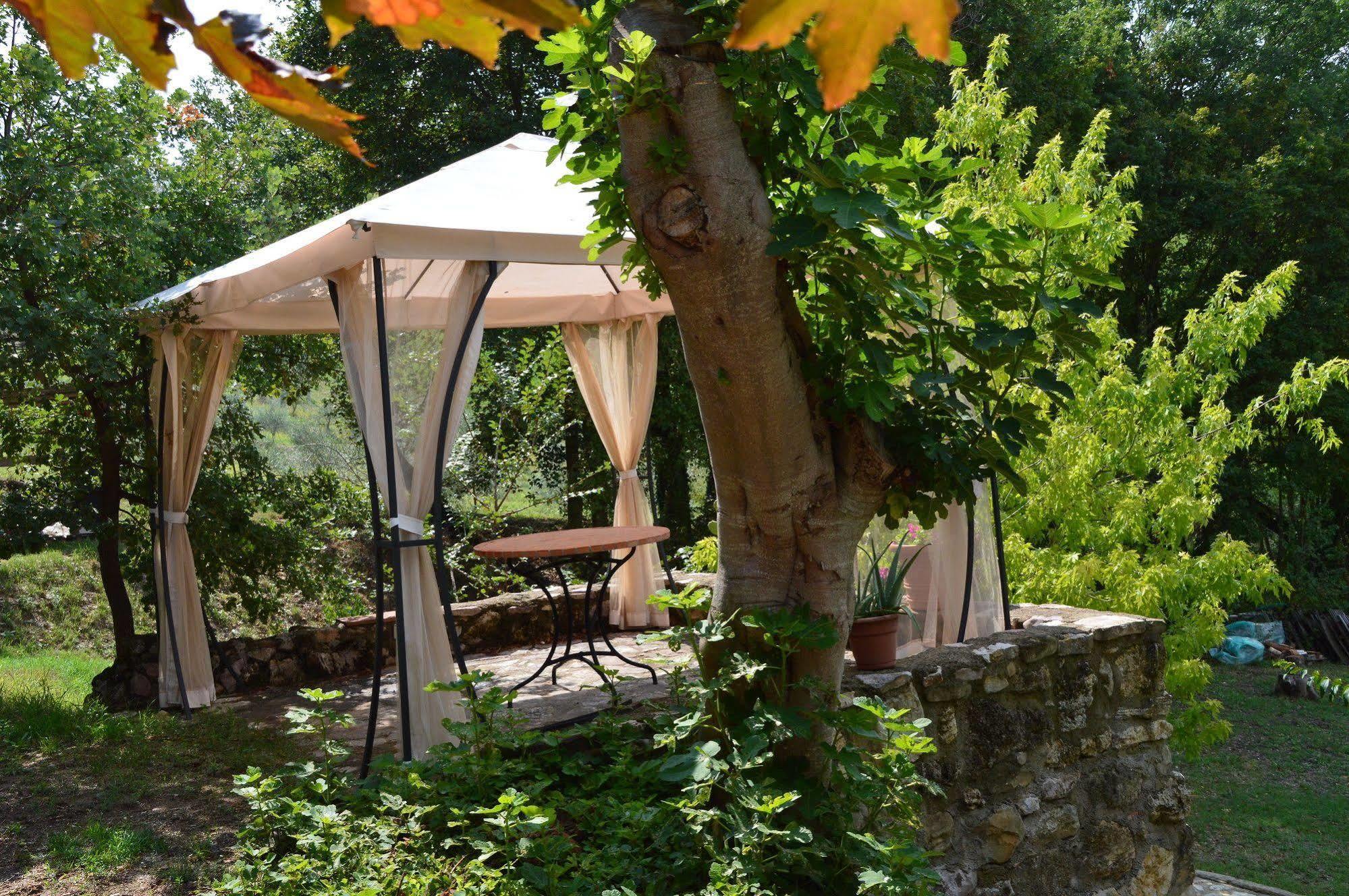 Апартаменты Agriturismo Bio Tra Cielo E Terra Grutti Экстерьер фото