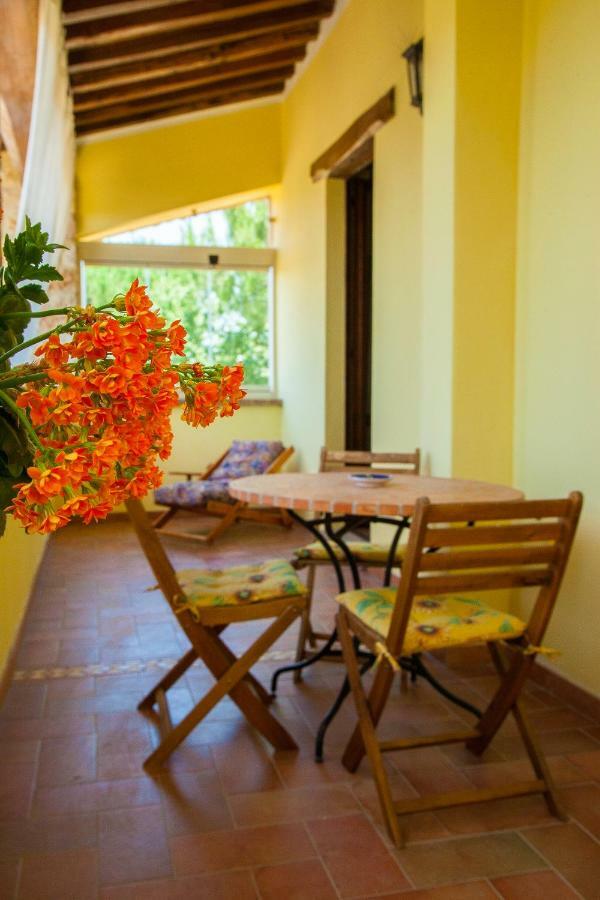 Апартаменты Agriturismo Bio Tra Cielo E Terra Grutti Экстерьер фото